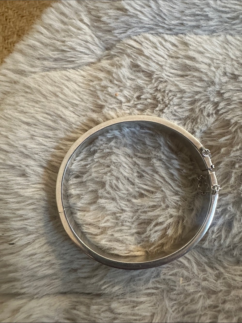 Classic Sterling Silver Hinged Bangle Bracelet - Women's Accessory